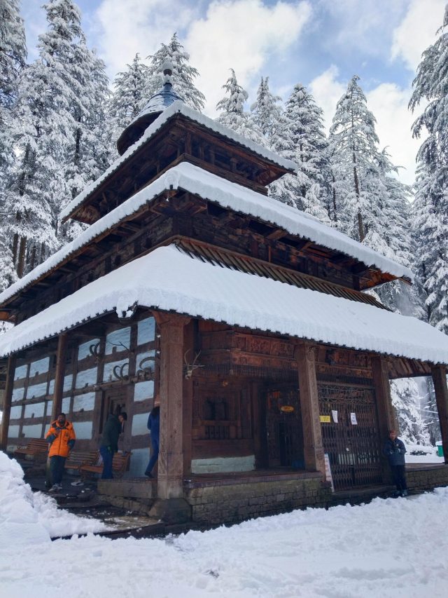Top 5 Places to Visit in Manali , Himachal Pradesh